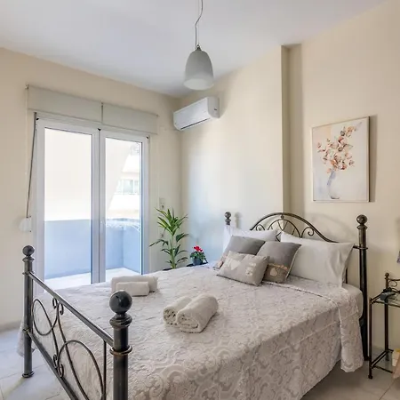 Bright & Modern Apt With View Apartment *